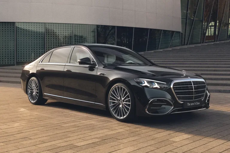 Mercedes S-Class Returns with Tech-Heavy Refresh and V8 Surprise