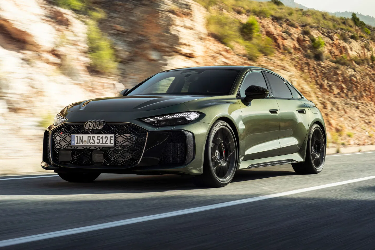 Audi RS5 Plug-In Hybrid Arrives with 639hp and Widebody Stance 14 Audi RS5 Plug In Hybrid Arrives with 639hp and Widebody Stance 10
