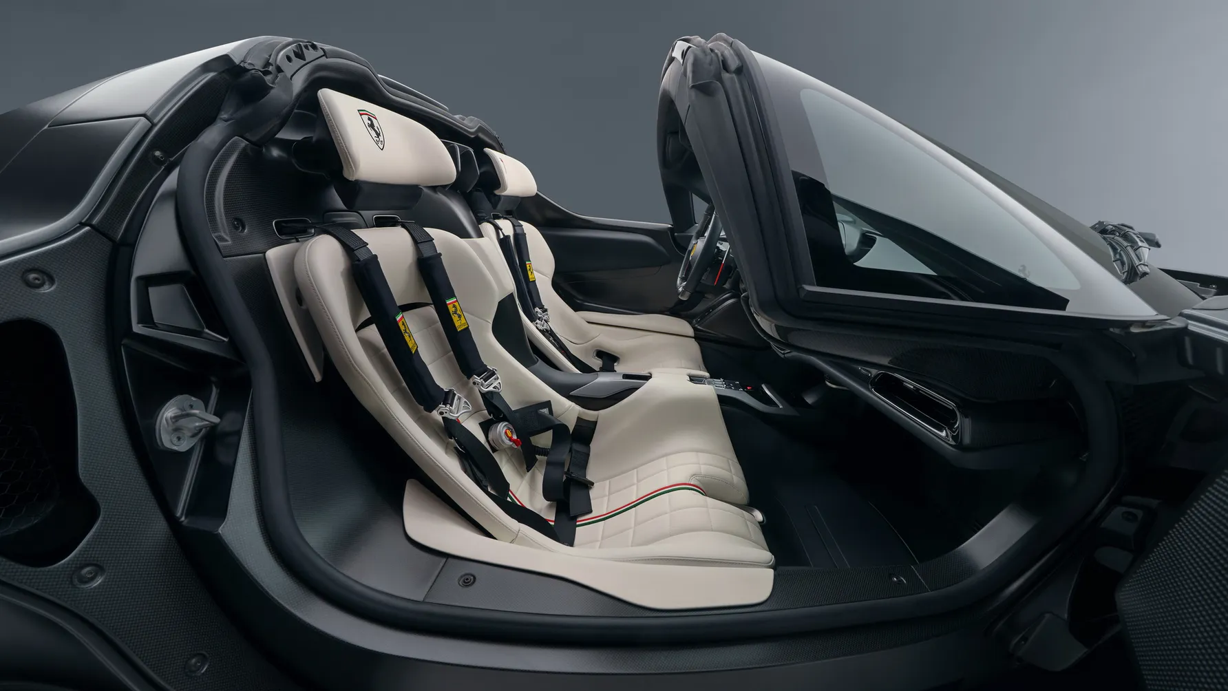 Ferrari Daytona SP3 11