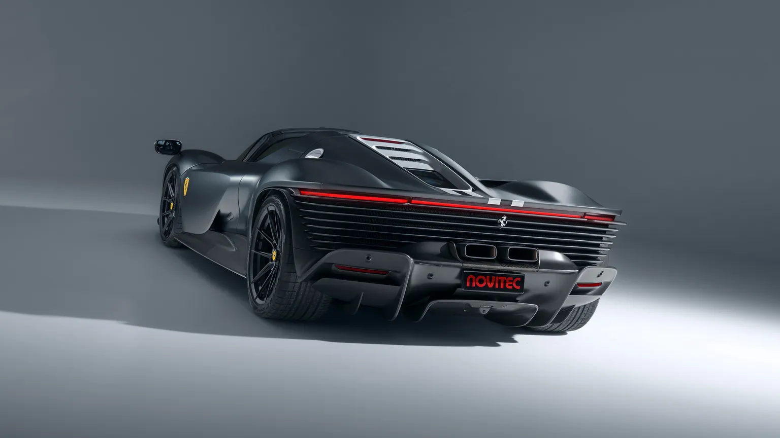 Ferrari Daytona SP3 7