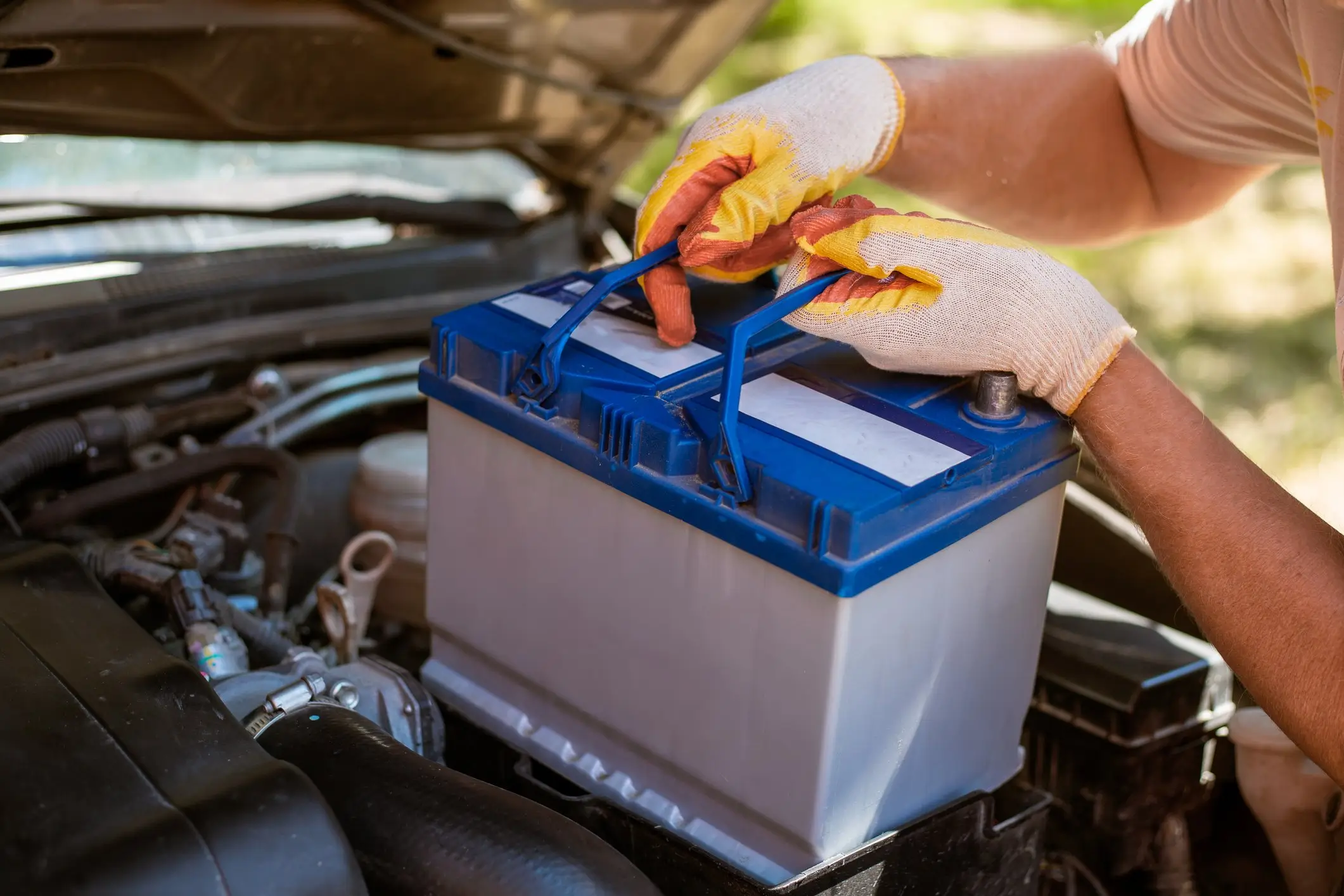 How to Check and Replace a Car Battery