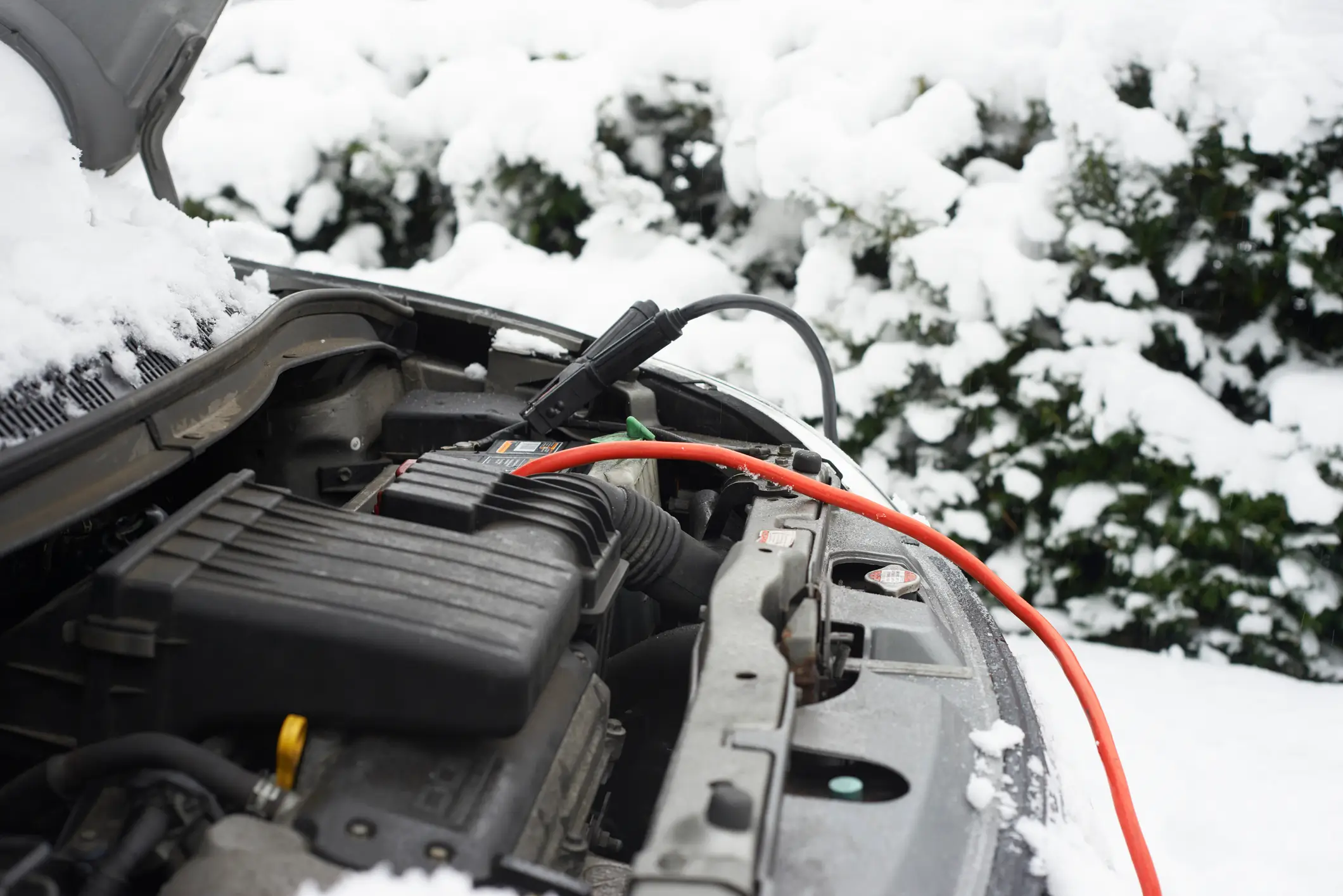 How to Maintain Your Battery in Cold Weather