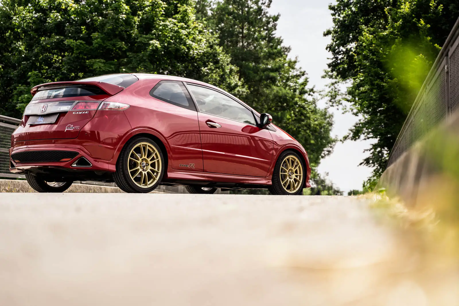 JMS Honda Civic Type R Gets OZ Gold Upgrade 4