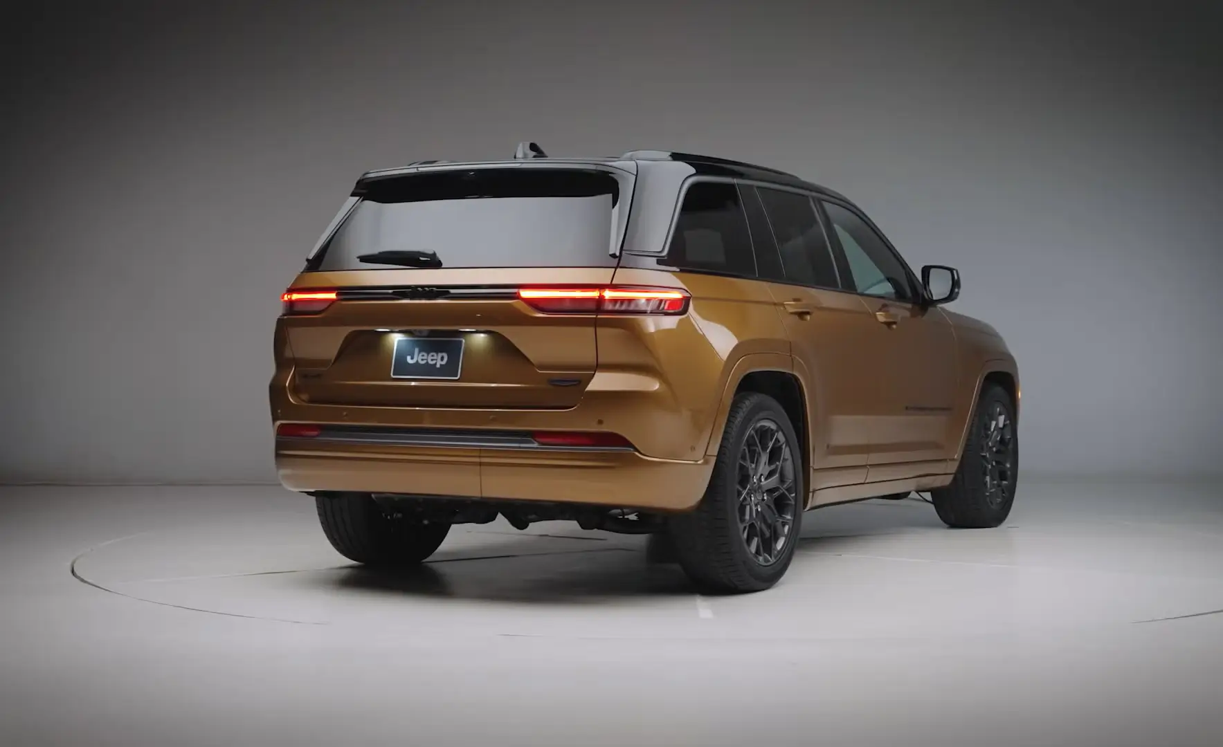 Jeep Grand Cherokee V8 Return