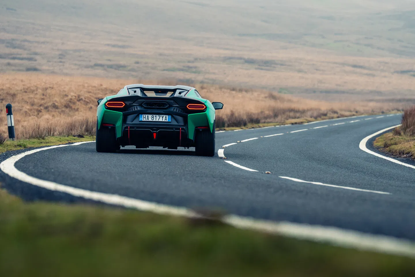 Lamborghini Temerario: Hybrid Power Meets Supercar Drama 19 Lamborghini Temerario Hybrid Power Meets Supercar Drama 13