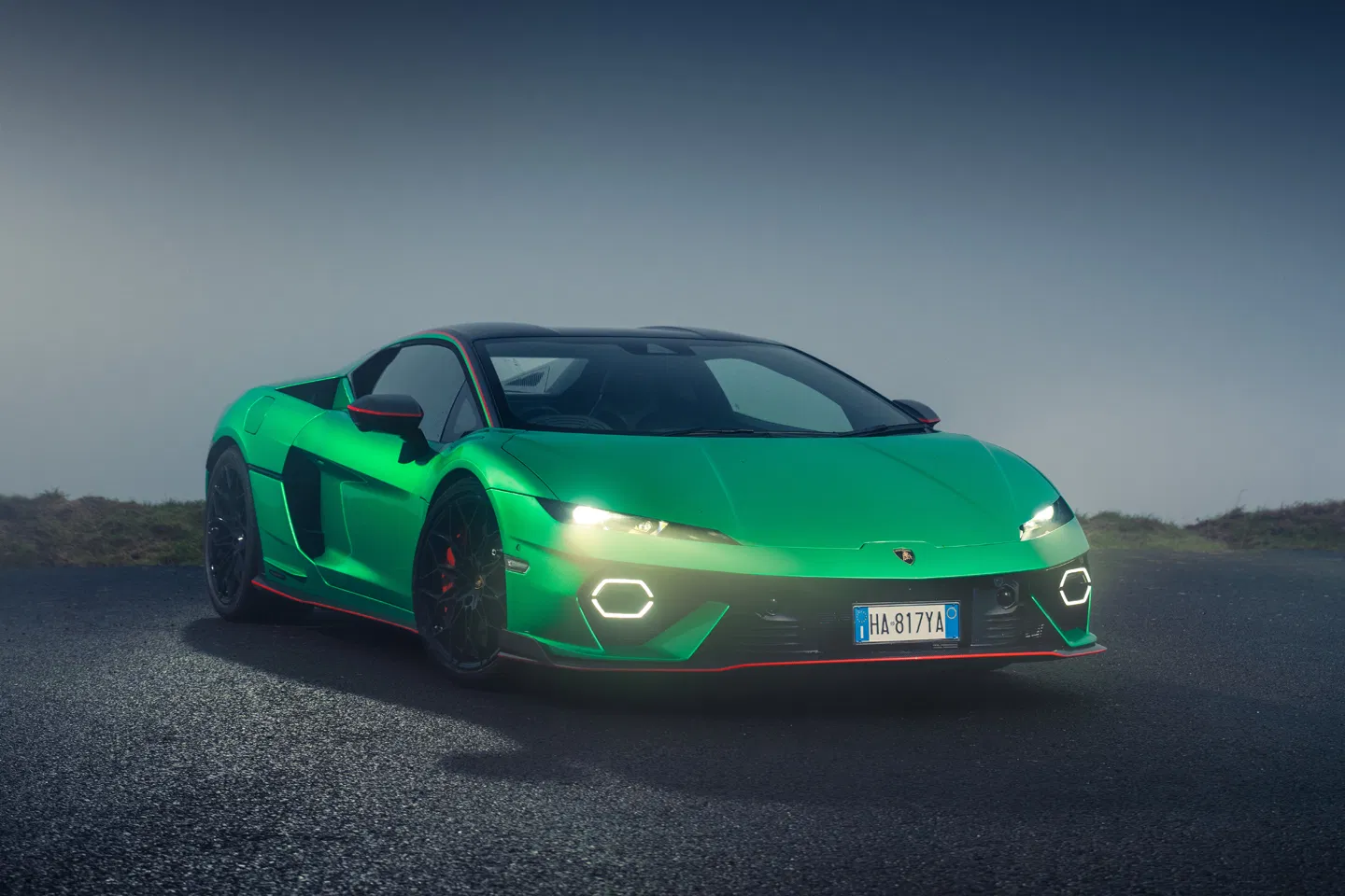 Lamborghini Temerario: Hybrid Power Meets Supercar Drama 7 Lamborghini Temerario Hybrid Power Meets Supercar Drama