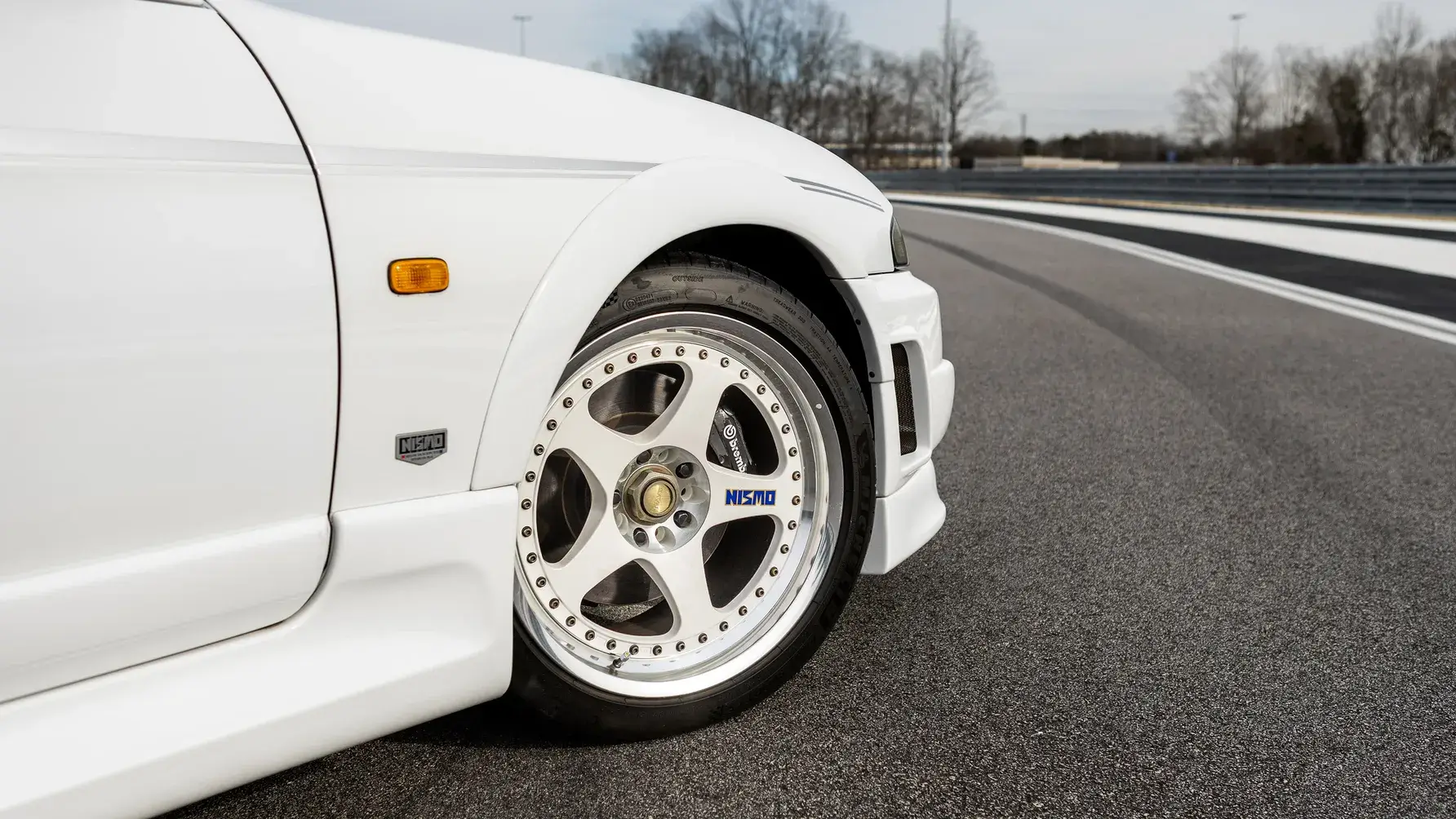 Nissan Skyline GT R NISMO 400R 15 1