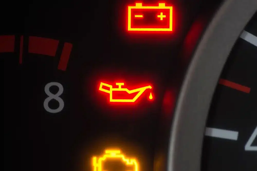 Oil Pressure Warning Light