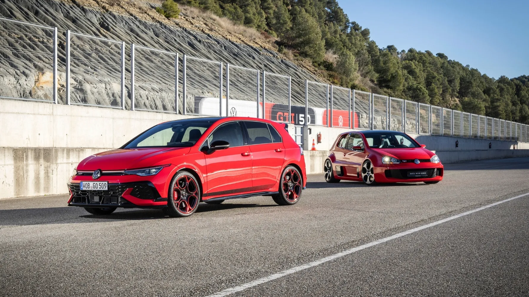 Volkswagen Golf GTI W12 650 14