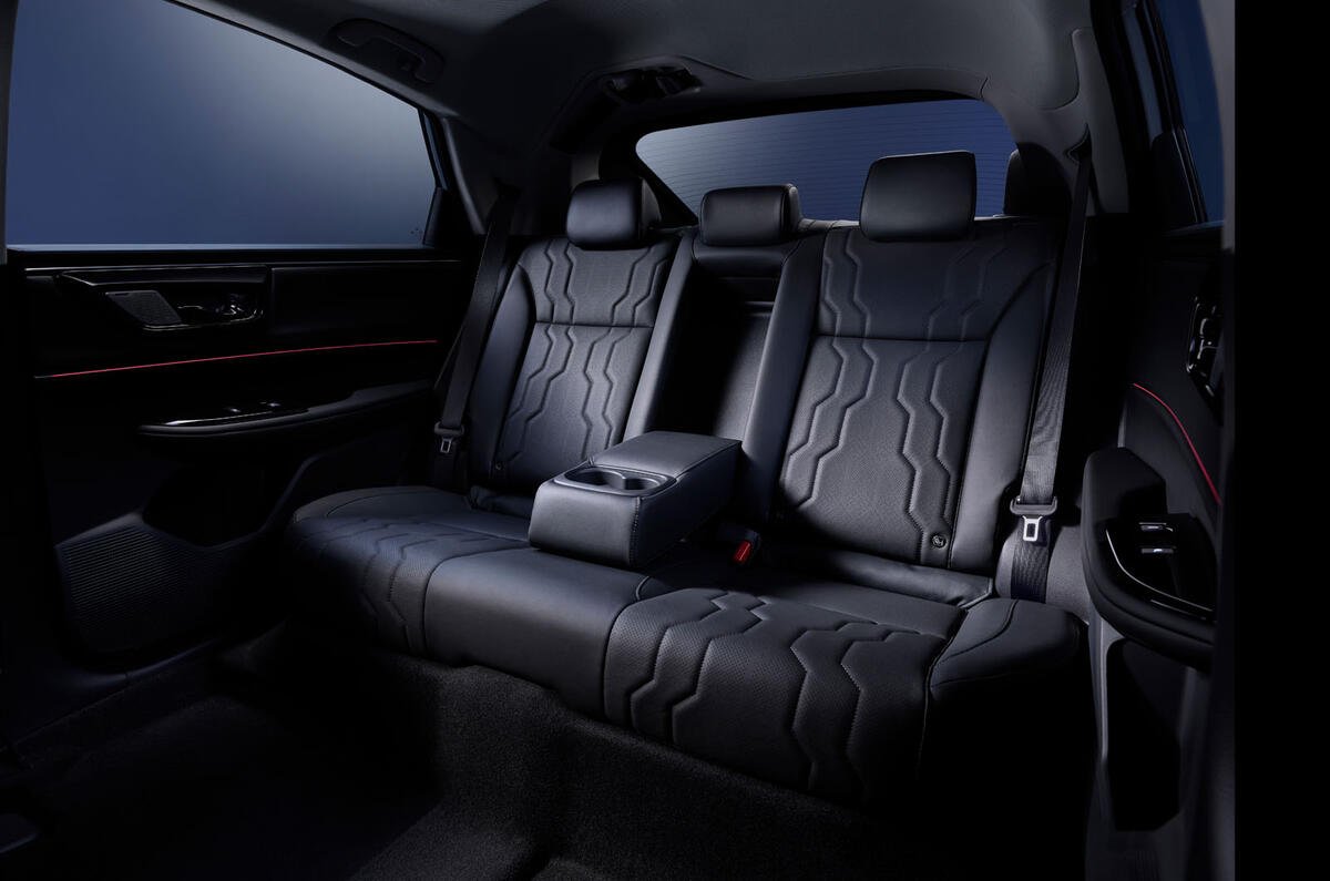 Honda Insight Returns as EV Hatchback With 310 Mile Range 6