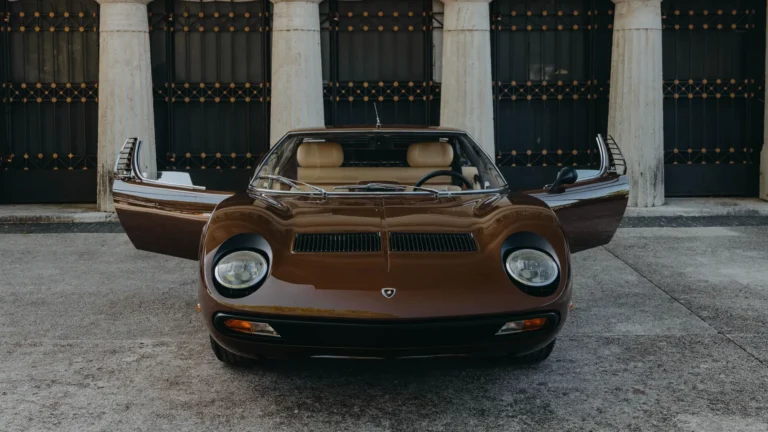 Lamborghini Miura SV Stuns in Rare Brown Finish 11 Lamborghini Miura SV