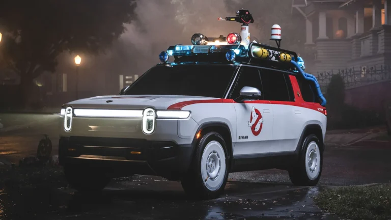 Rivian Ecto-R1